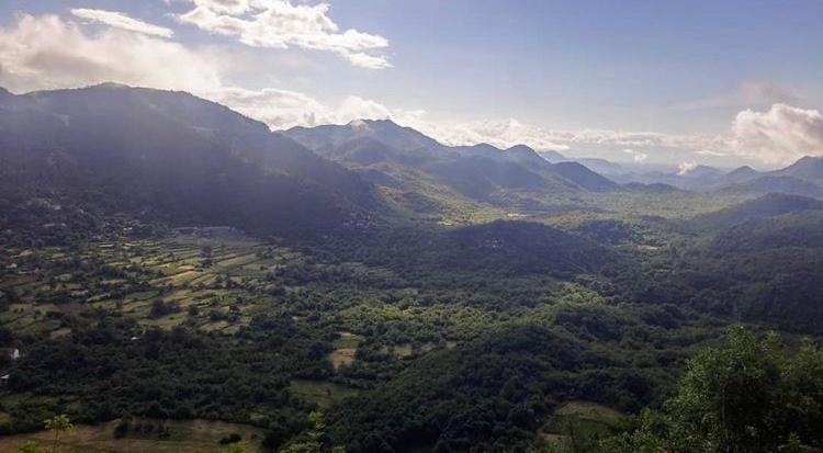 Vikendica,Bungalovi Lipska Pecina Cetinje Dış mekan fotoğraf