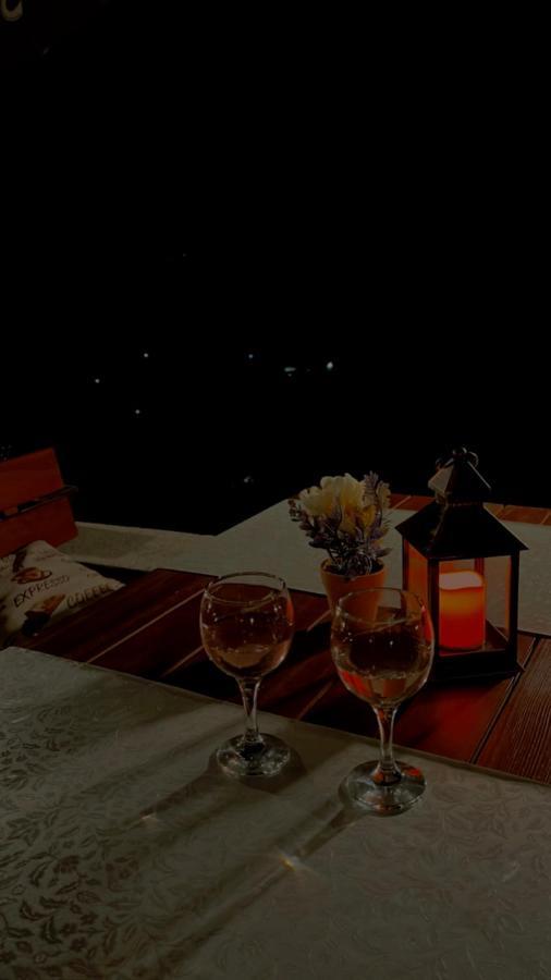 Vikendica,Bungalovi Lipska Pecina Cetinje Dış mekan fotoğraf